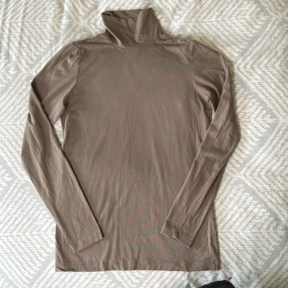 White + Warren Turtleneck - Small